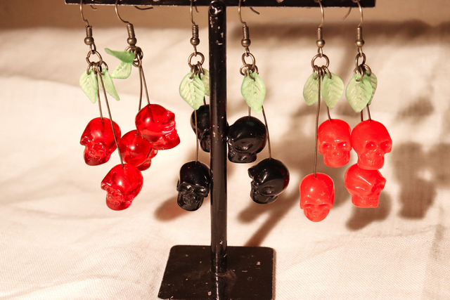 Boucles d'oreille • Dark cherrie's