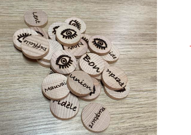 Les jetons Divinatoire