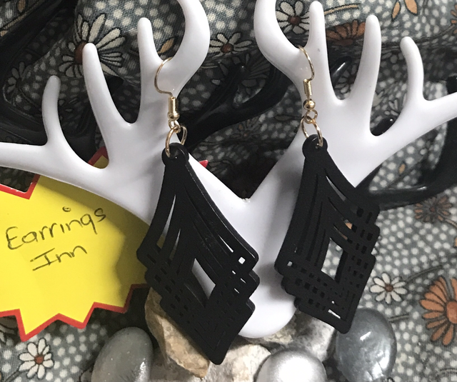 Black Wood Dangling Earrings-SWDE95