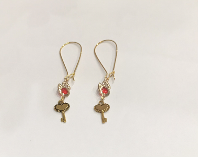 Gold Coloured Dangling - GCD40