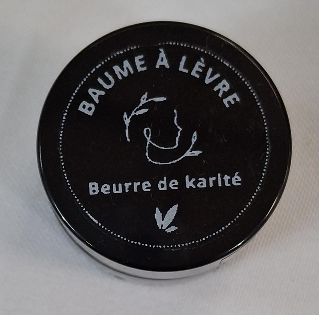 C. BAUME A LEVRE