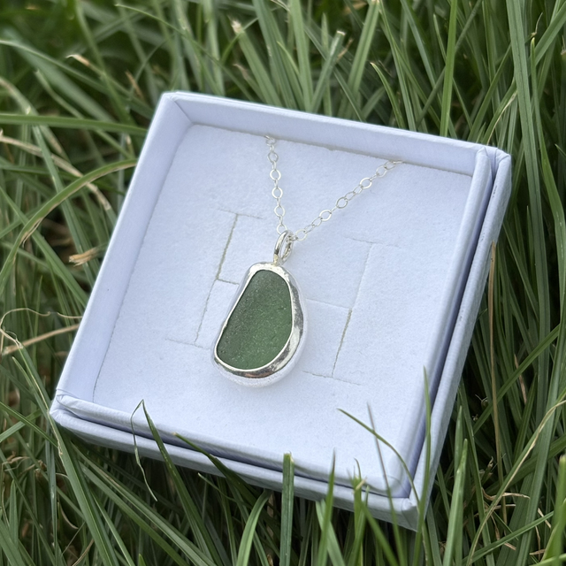 Green Seaglass & Recycled Silver Necklace