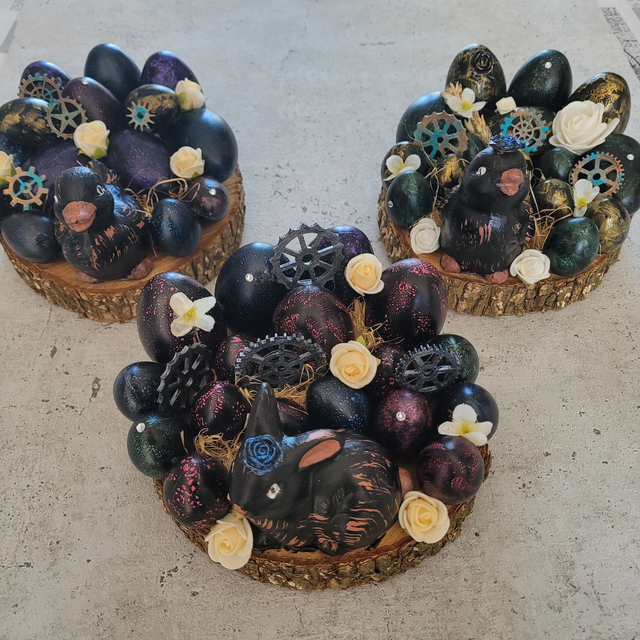 Steampunk – Décor sur socle en bois _  Œufs