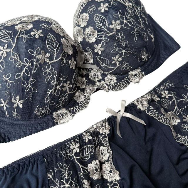 Navy Blue Japanese Bra + Underwear Set UK 36C 