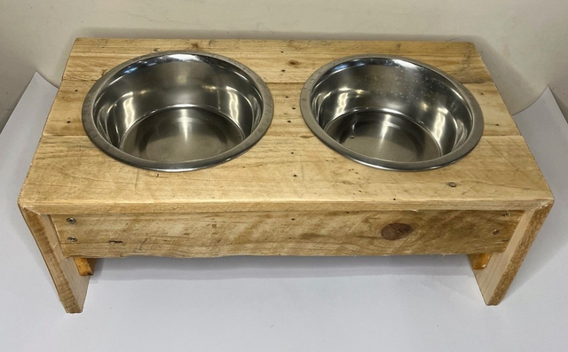 Dog Bowl Station (Price from £27)