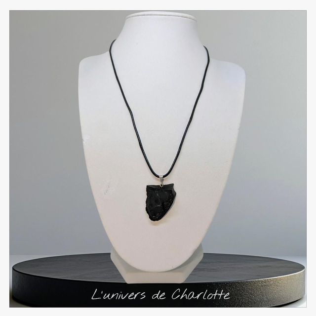 Pendentif "Shungite" PN-008