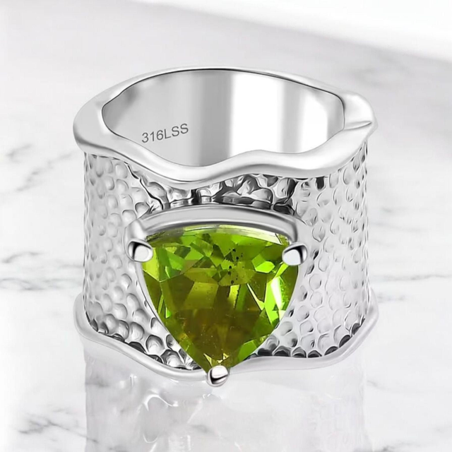 Stunning Chartreuse Quartz Solitaire Ring in Platinum Overlay.