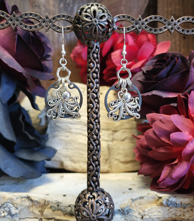 Boucles d&#039;Oreilles Néo Circlips &quot;Cercle Abyssal&quot;