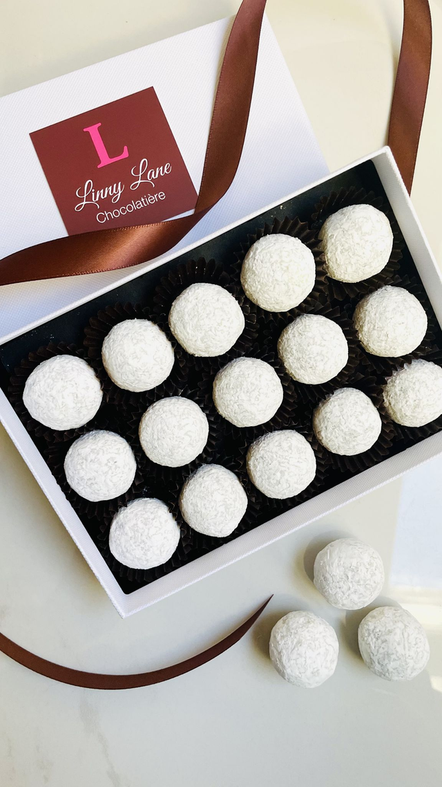 Dairy Free Marc de Champagne Chocolate Truffles 
