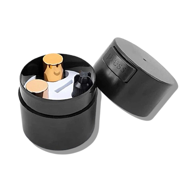 Glue storage container 