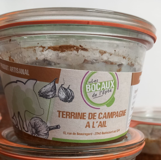 Terrine de campagne à l&#039;ail 