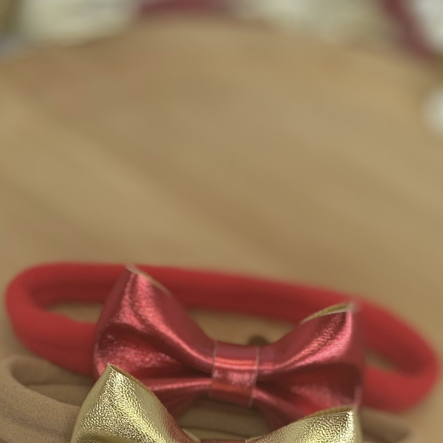 Bandeau bébé métallique rouge