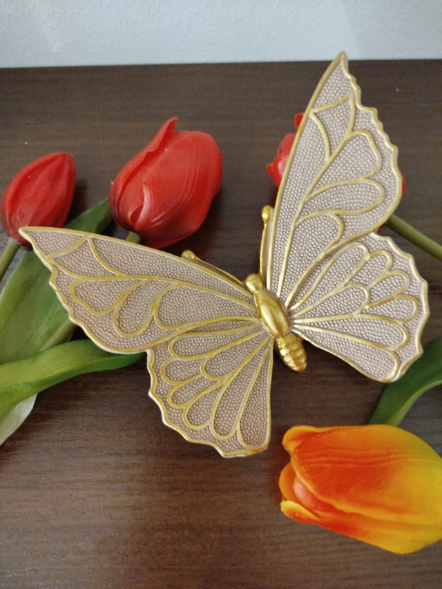 🦋 Papillon Rose – Éclat de douceur