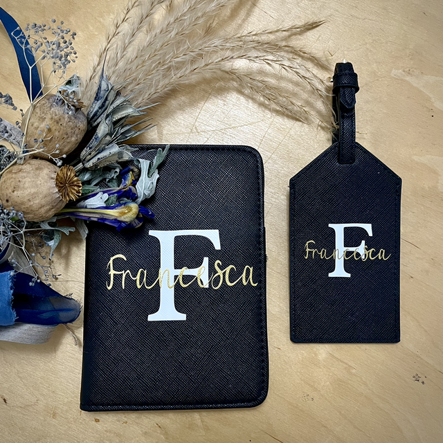 Porta passaporto e tag valigia 