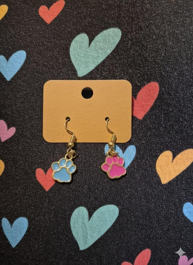 Paw print earrings 