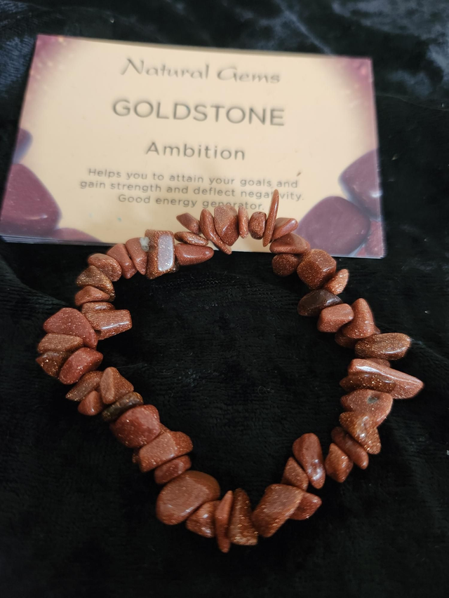 GOLDSTONE CHIP BRACELET 