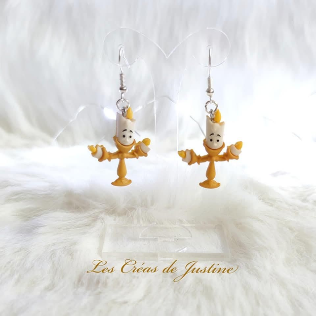 Boucles d&#039;oreilles lumière 