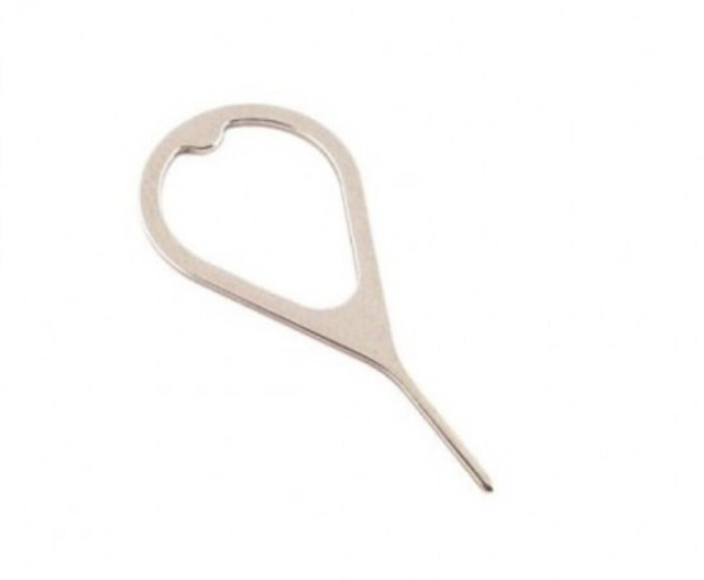 Outil extraction/éjection de sim