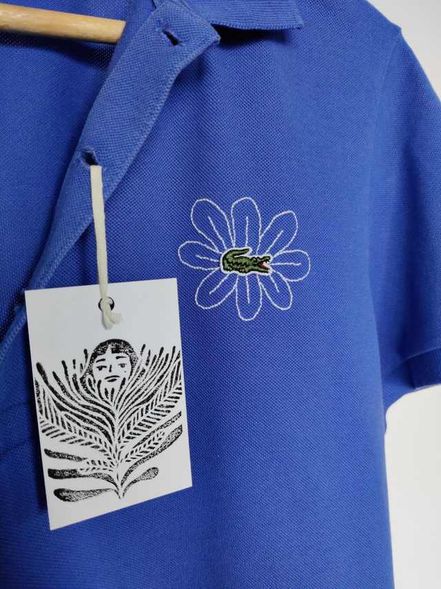 Polo Lacoste brodé - "Fleur de croco"
