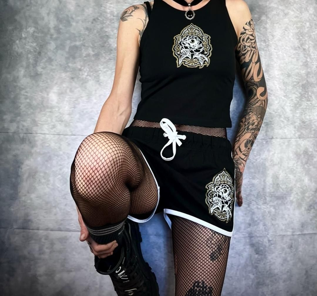 Ensemble Short + T-shirt crop top "Cyclopivoine"