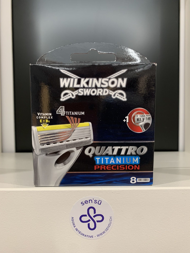 WILKINSON Quattro titanium précision lames 8 pce