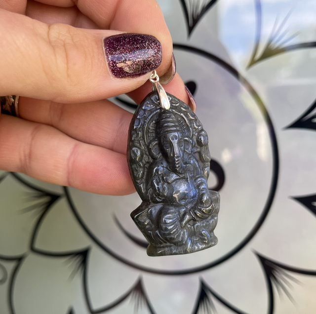 Pendentif en Labradorite Ganesh et bélière argent