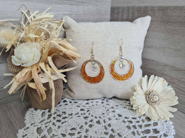 Boucles d&#039;oreilles orange avec coeur Légères Et Hypoallergénique