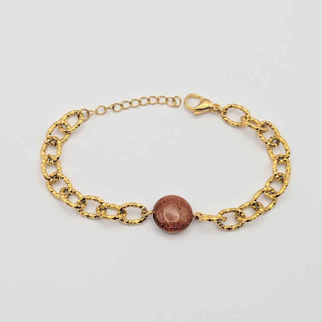 Bracelet pierre de sable dorée
