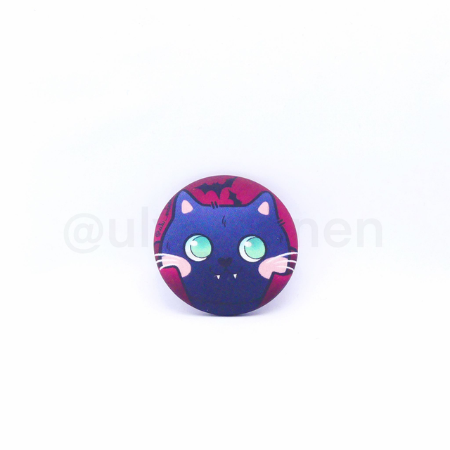 Badge chat vampire