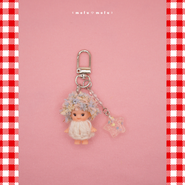 🪽 mini kewpie charm 🪽