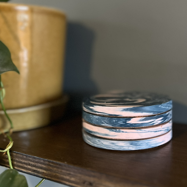 Coasters - round - pink and navy 
