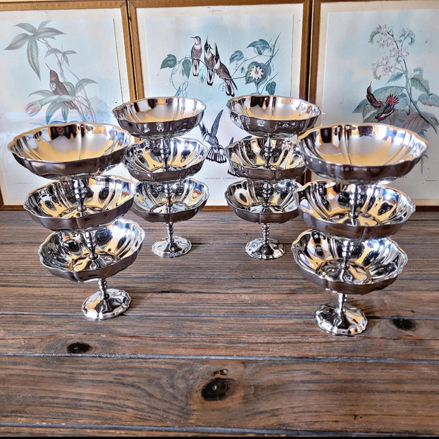 Coupes à glaces hautes vintage en inox, forme de fleur (lot de 12)