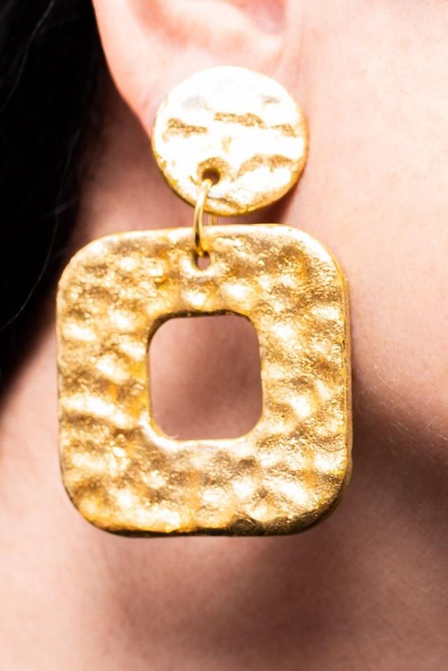 Hammered Square Donut 