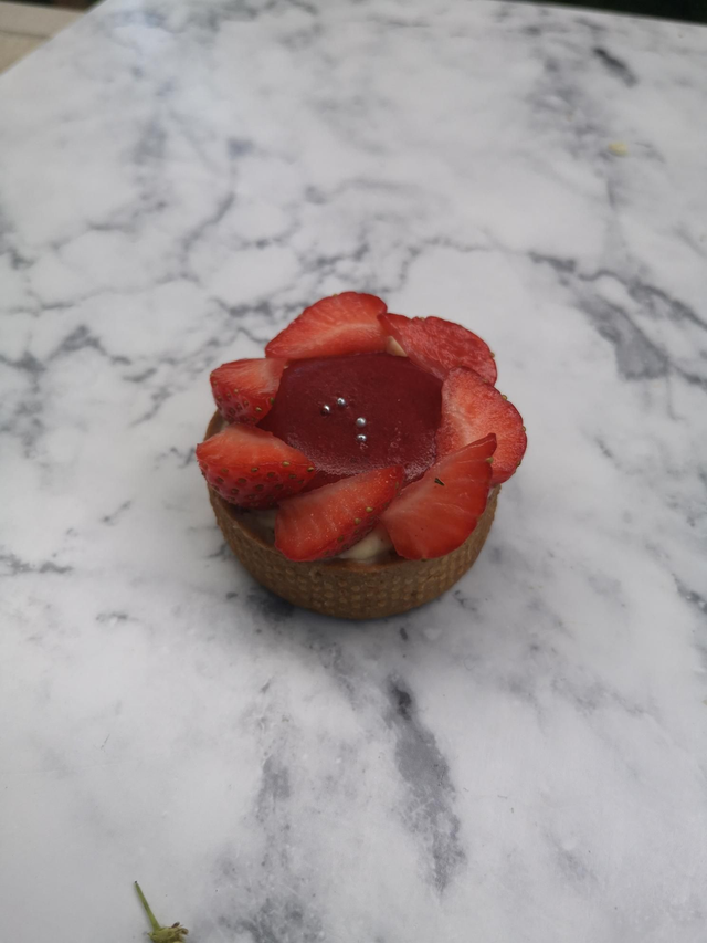 Éphémère - Fraise et rhubarbe 