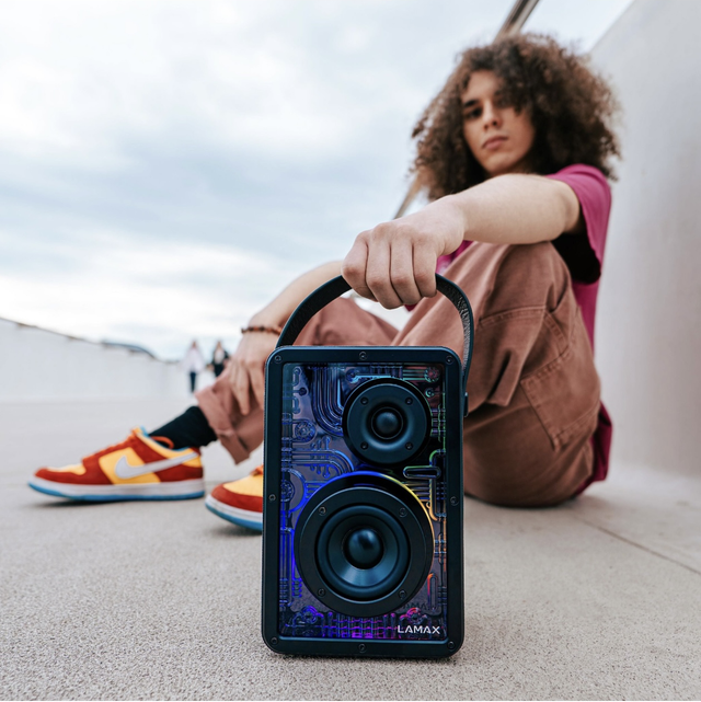 Prenájom: LAMAX CyberWave1 (50W+BeatBass®)