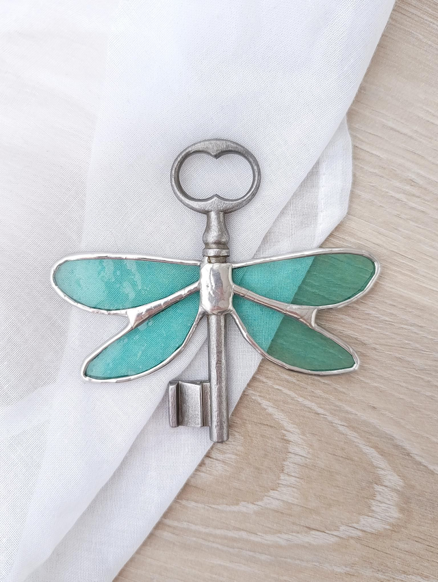 🗝️ Clé féerique "Lyra" verte en vitrail
