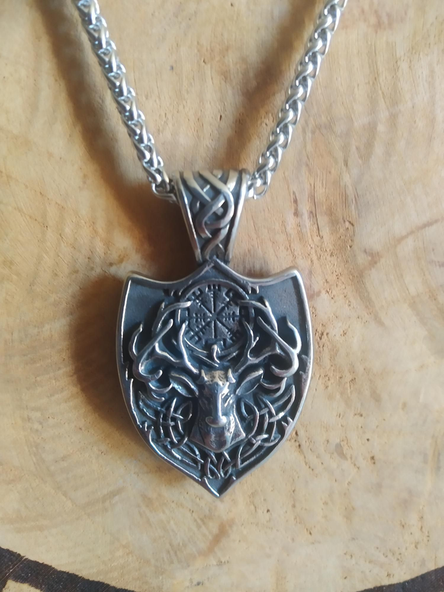 Collier cerf viking acier inoxydable