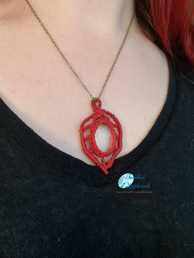 Pendentif "Feuille d'Automne"