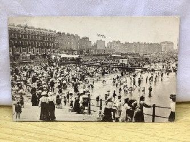 Margate, Bathing Sands, Kent,  Posted 1908 Misch & Co.'s Mezzo Graphs postcard. Our Ref No. R208 £2.50