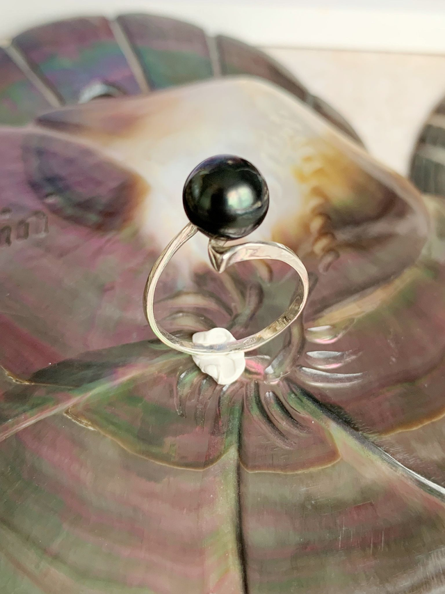 Bague en argent 925 et véritable Perle de culture de Tahiti
