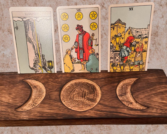 Porte-cartes en bois élégant pour tarot et cartes de jeu