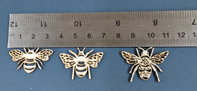 mdf 2mm cut Bee And Wasp Pack of Ten