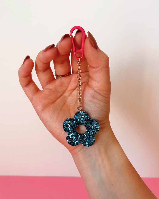 Porte-clé fleur bleue