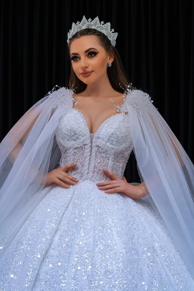 Robe de Mariée Princesse Manches volantes avec Paillettes Col Coeur / Réf : RMP60