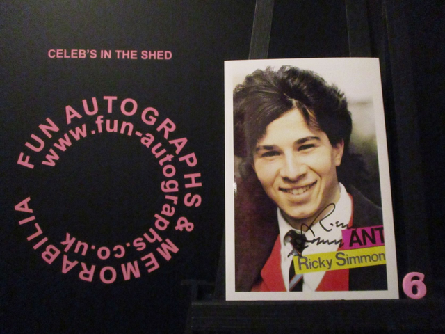 Ricky Simmonds Authentic Autographed 6x4 Photograph (A6)