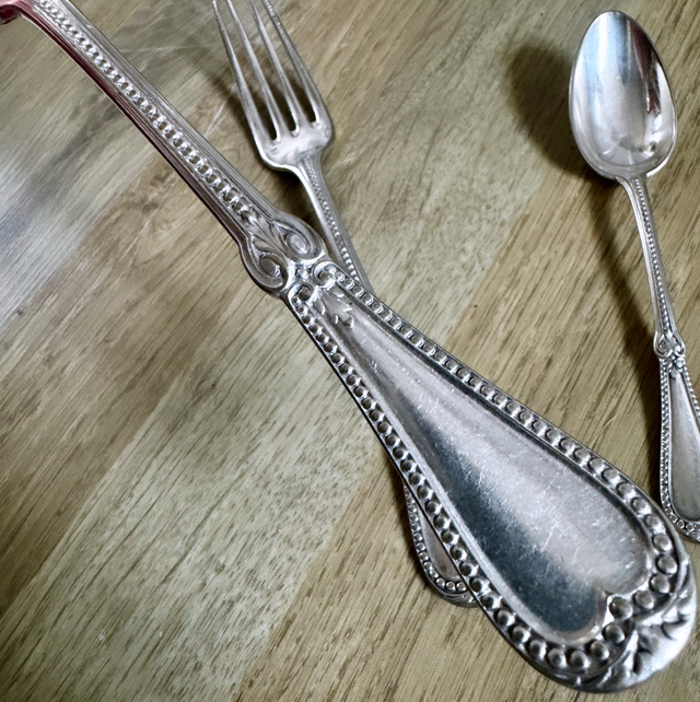 Trio années 30 atypique