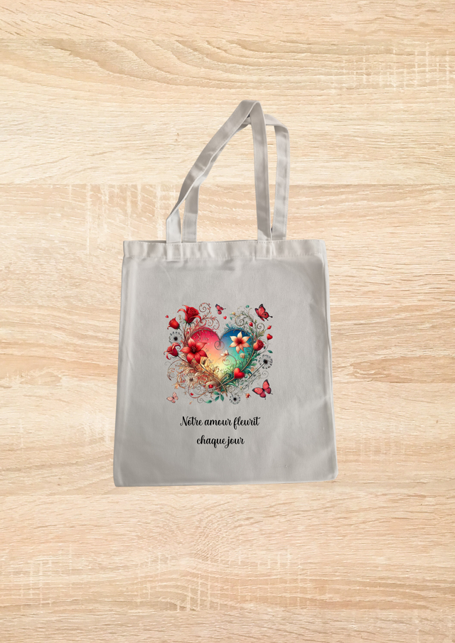 Sac fourre tout motif cœur rouge et fleuri 