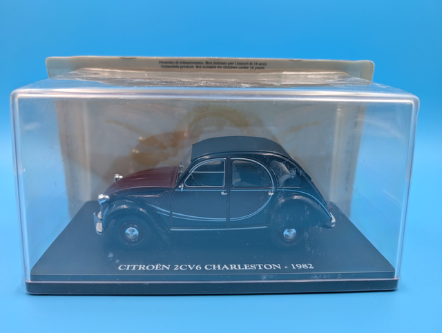 Citroen Charlesto 2CV6 year 1982 - Scale  1:24