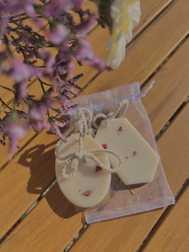 🍂 GALET PARFUMÉ LONI - AMBRE