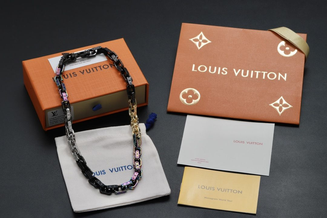 LV PARADISE CHAIN  